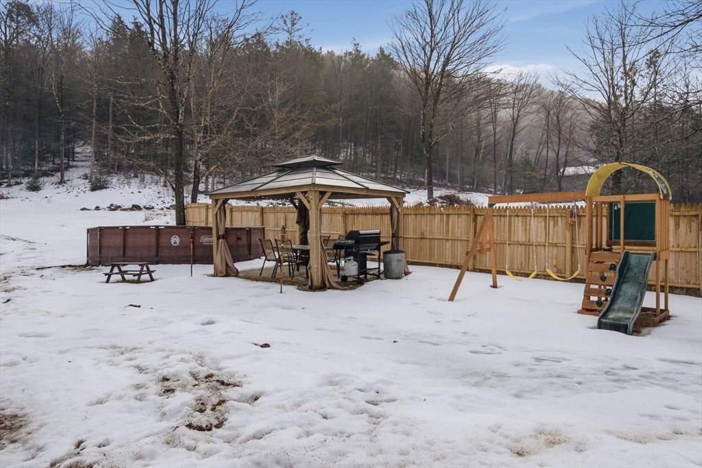 143 E Buckland Rd Photo 5