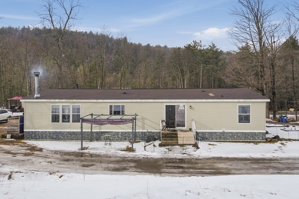 143 E Buckland Rd Photo 34