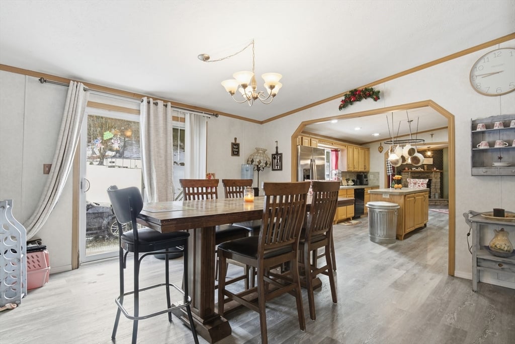 143 E Buckland Rd Photo 23