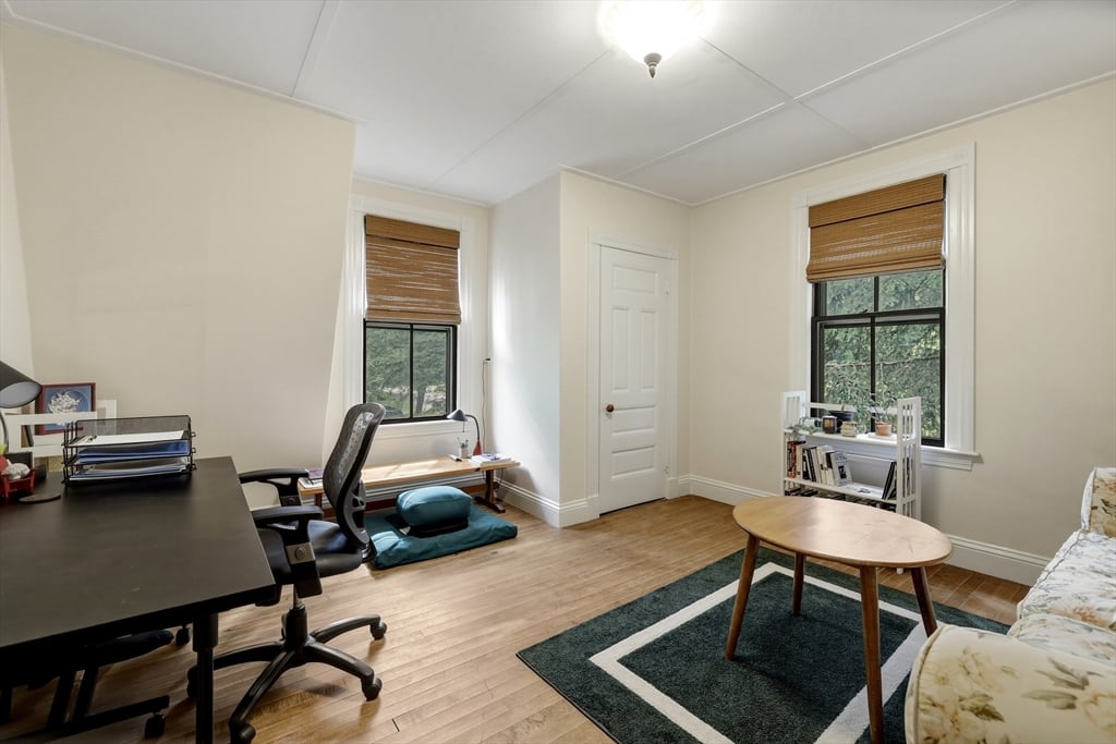 91 Sunset Ave Photo 31