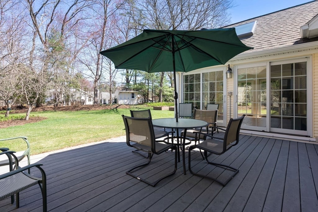 70 Salem Rd Photo 39