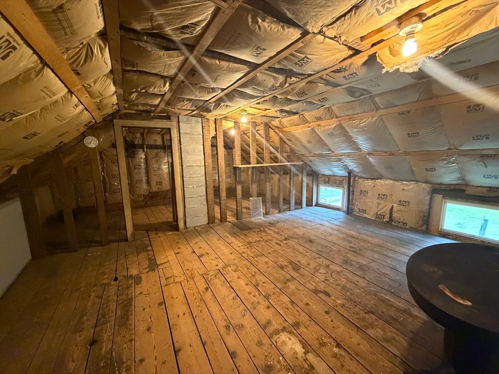 271 Lower Road Photo 26