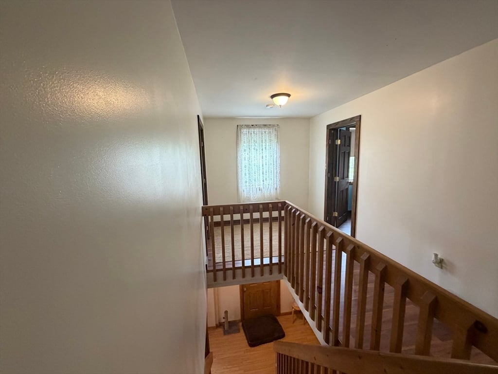 271 Lower Road Photo 24