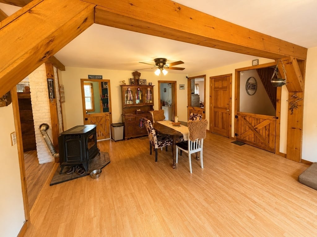 271 Lower Road Photo 14