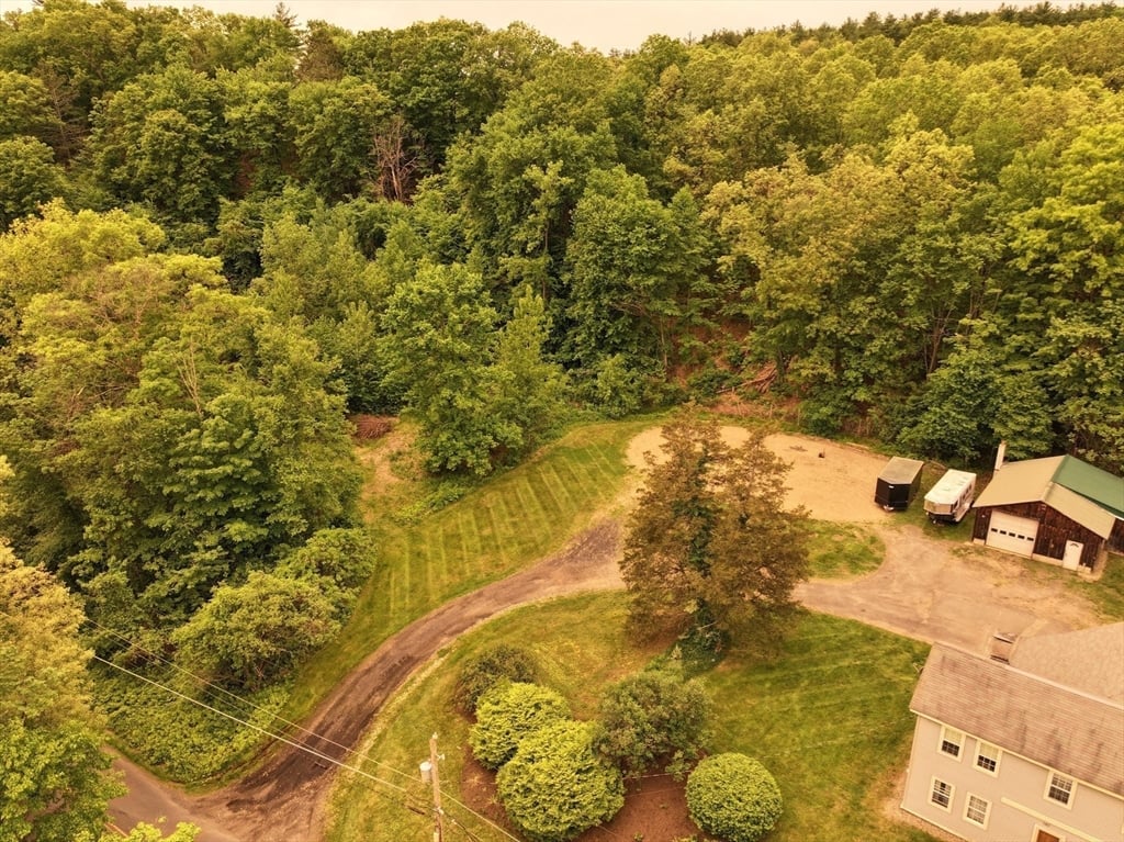 271 Lower Road Photo 10