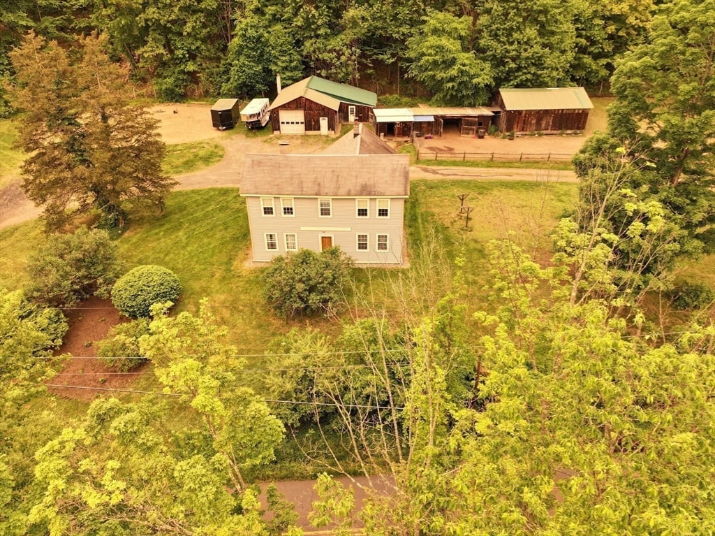 271 Lower Road Photo 35
