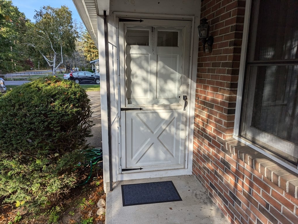 30 Long Plain Road  #B Photo 3