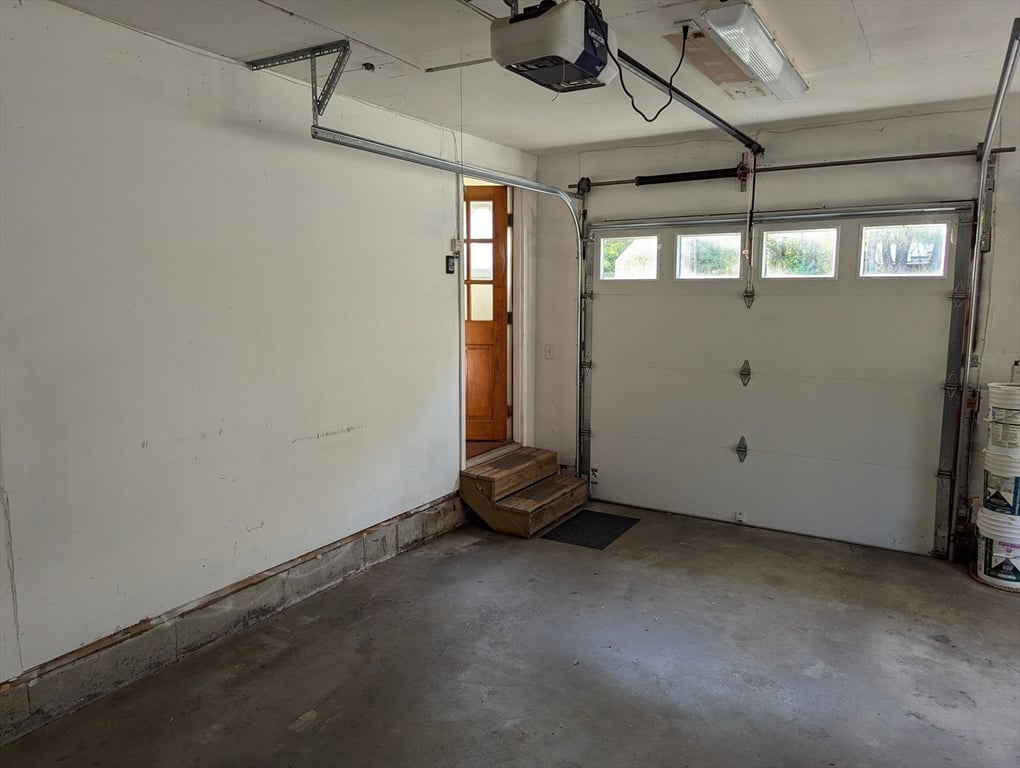 30 Long Plain Road  #B Photo 23