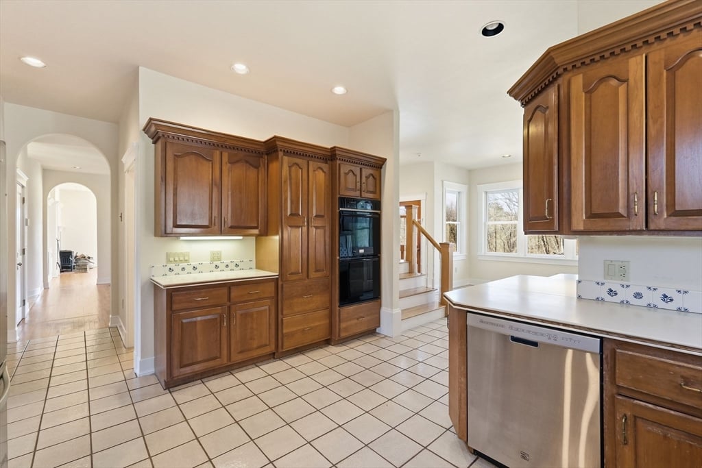 365 Middle St Photo 18