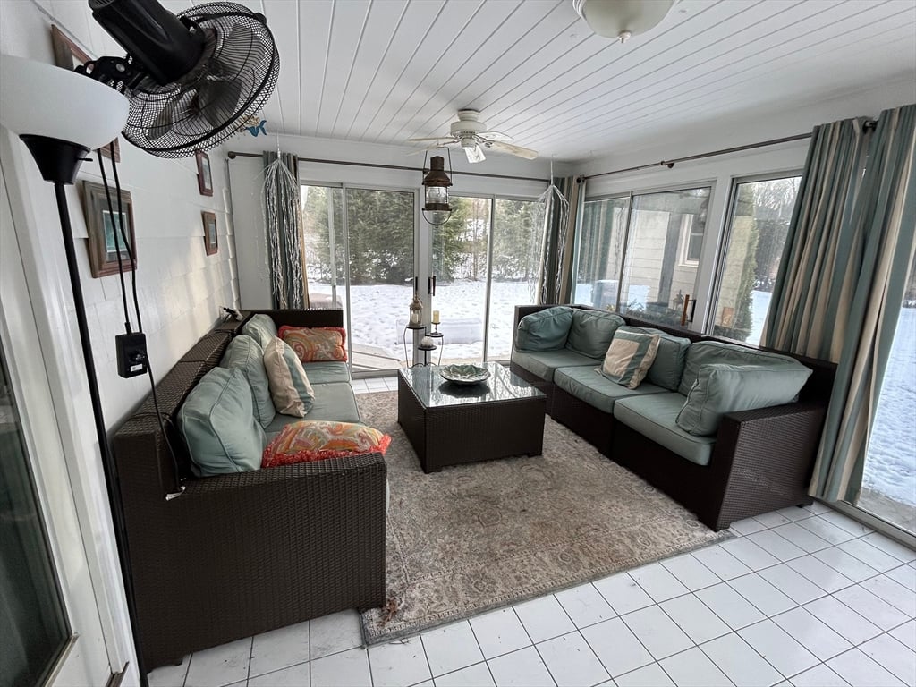 58 Shady Side Dr Photo 11