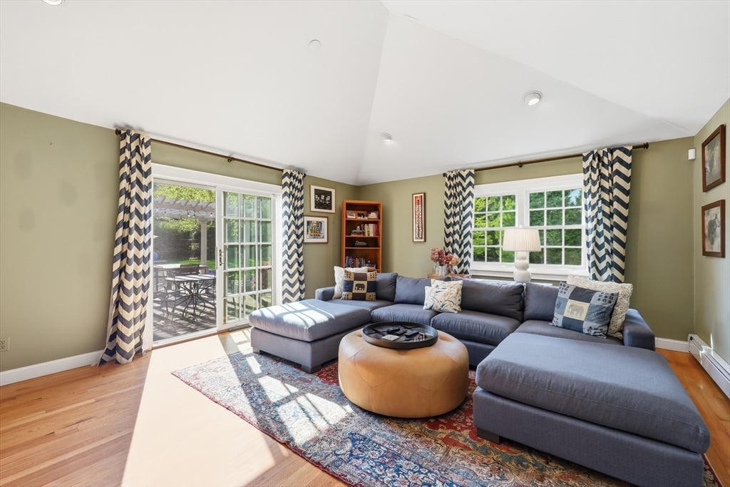 123 Englewood Road Photo 13