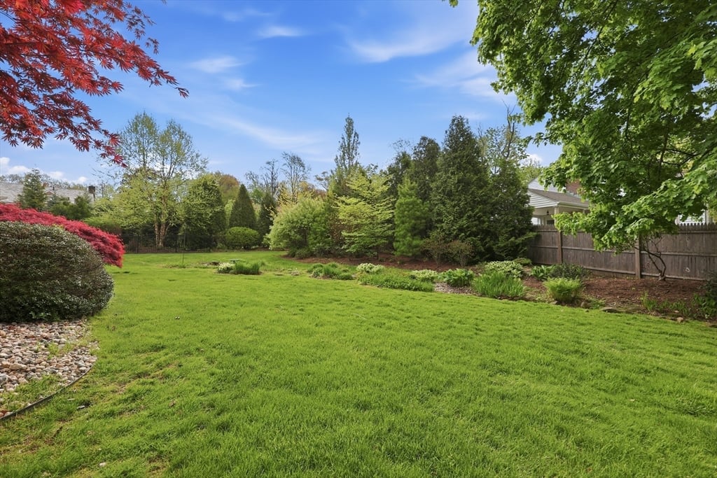 123 Englewood Road Photo 38
