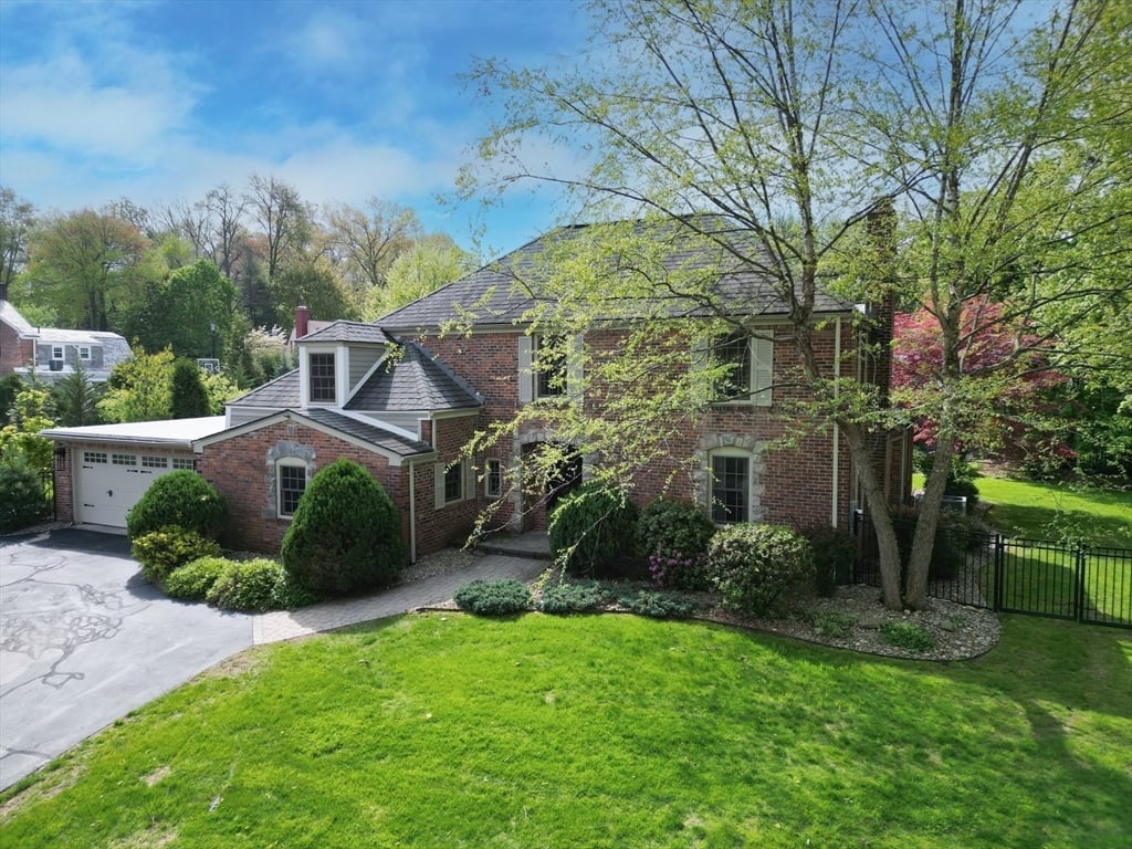 123 Englewood Road Photo 42