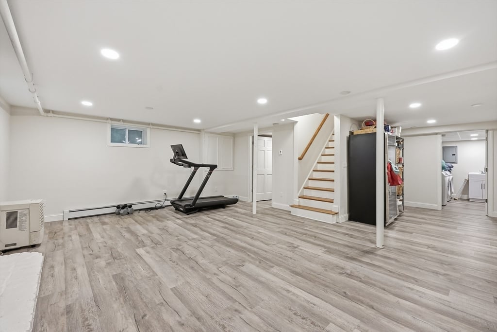 123 Englewood Road Photo 32