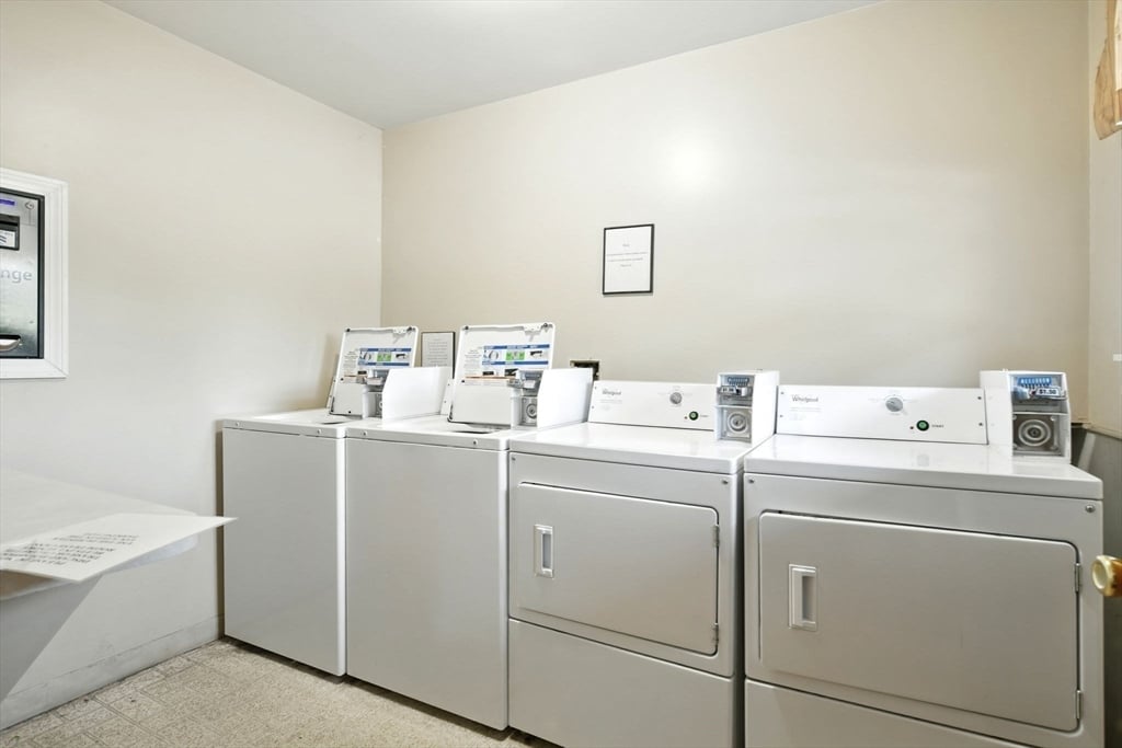 11 Conway St Photo 21