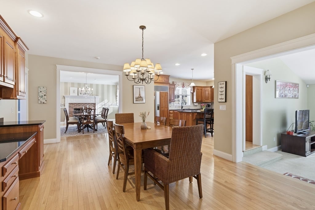 27 Summerfield Rd Photo 10