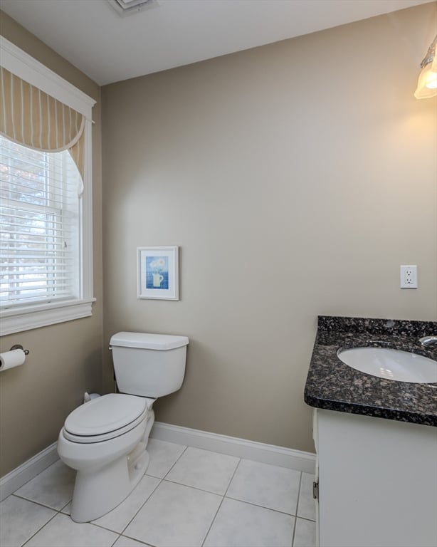 27 Summerfield Rd Photo 32