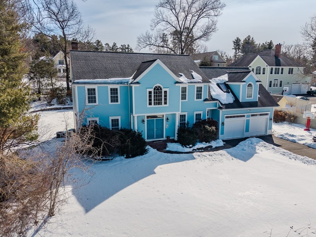 27 Summerfield Rd Photo 3