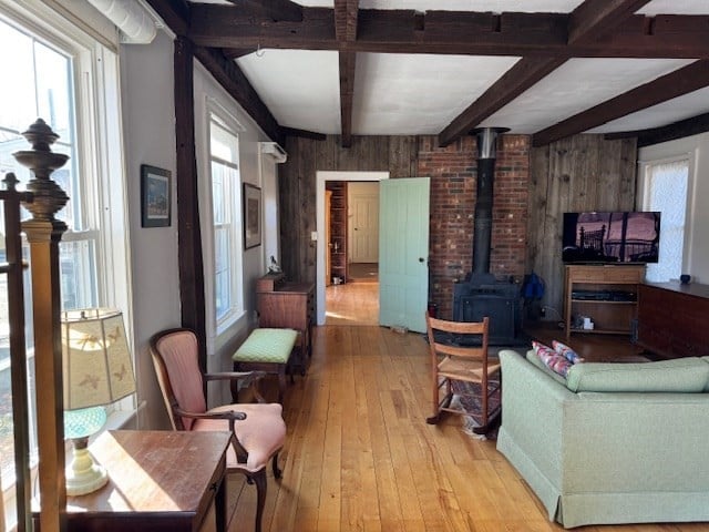 46 Maple St Photo 22