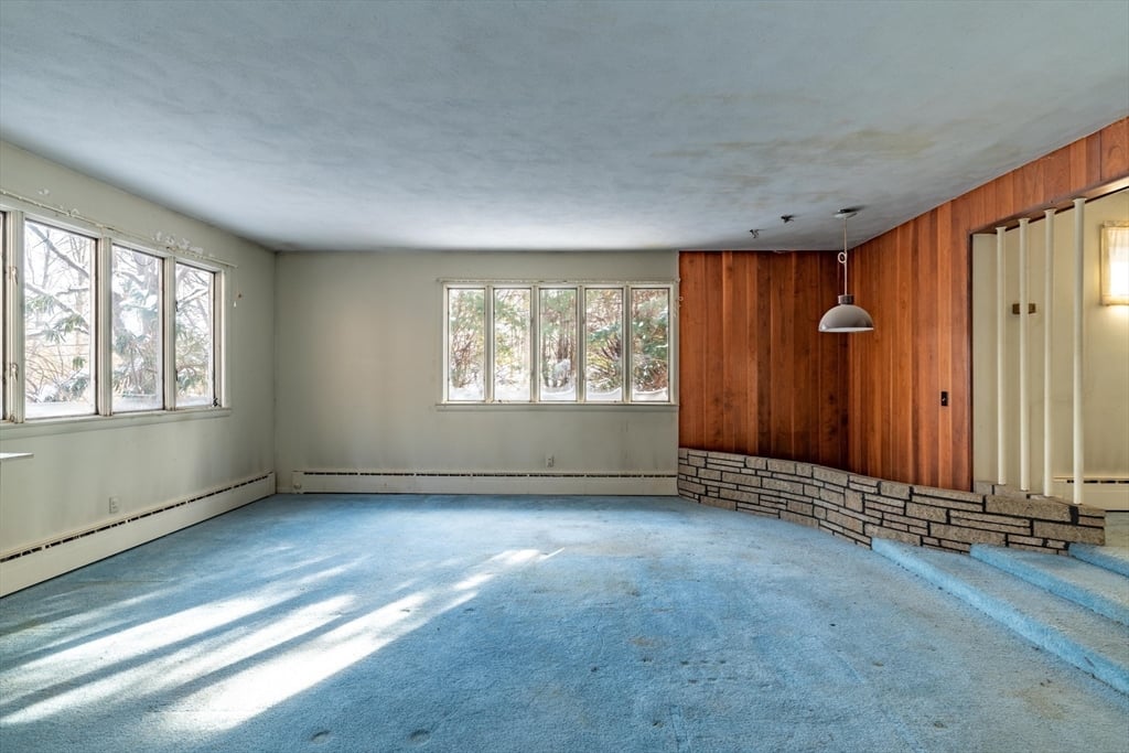 7 Christian Ln Photo 11