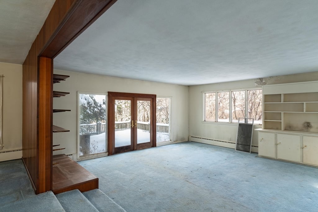 7 Christian Ln Photo 9