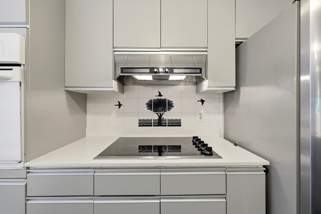 26 Gore Avenue Photo 11