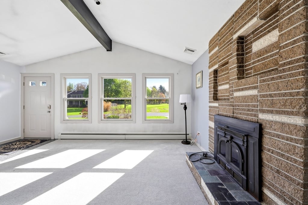 26 Gore Avenue Photo 5