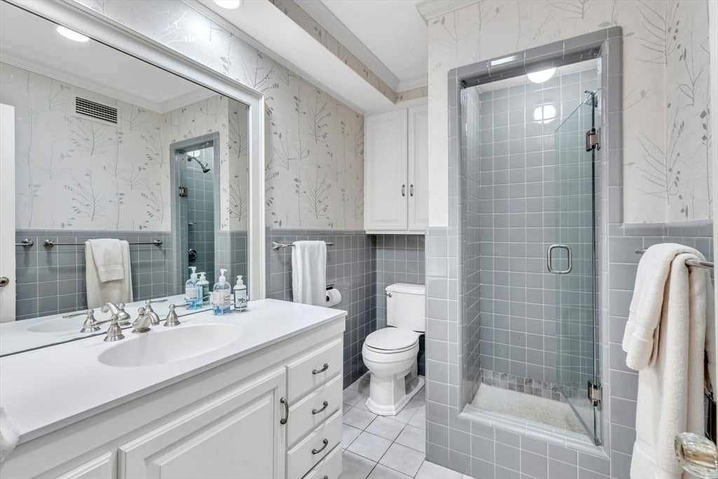 147 Shaker Road Photo 23