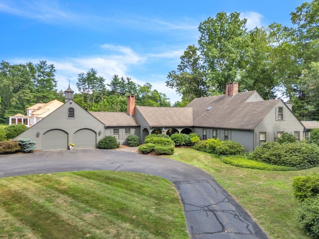 147 Shaker Road Photo 1