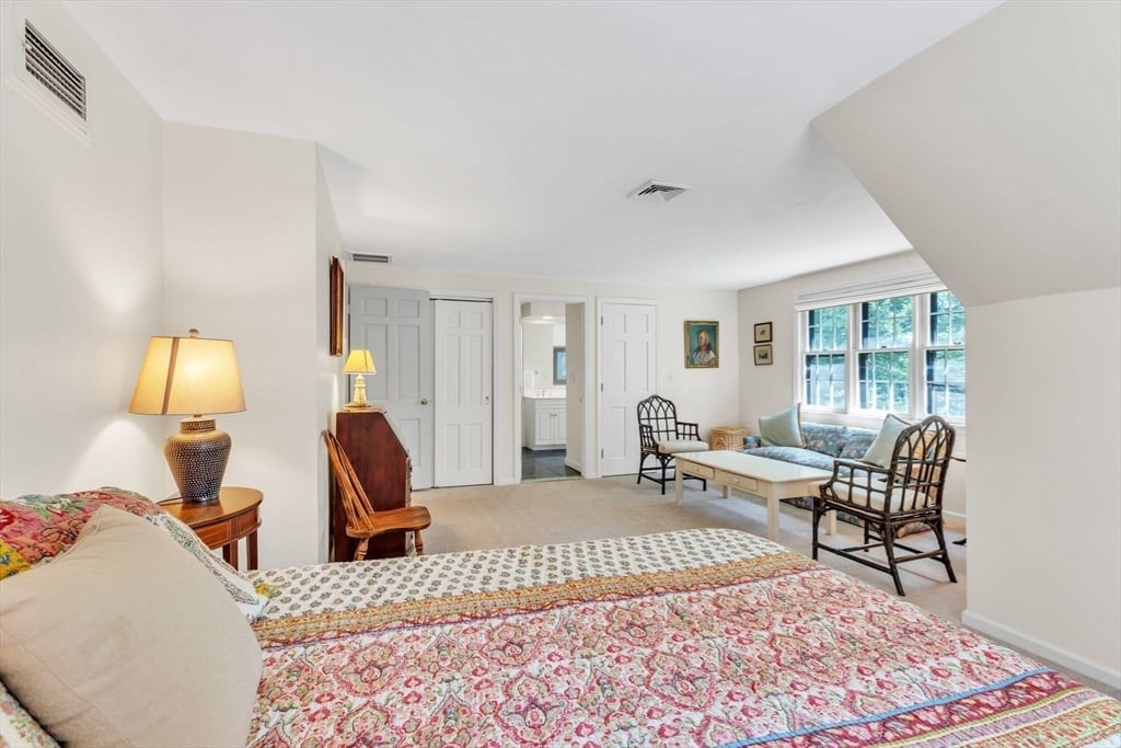 147 Shaker Road Photo 32