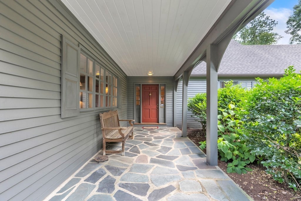 147 Shaker Road Photo 2