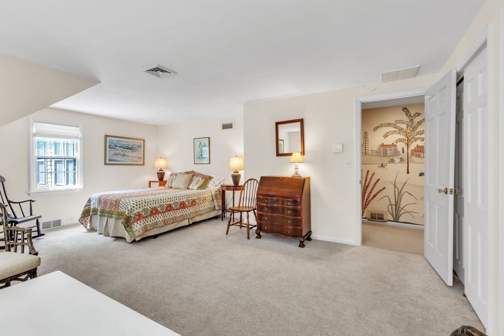 147 Shaker Road Photo 31