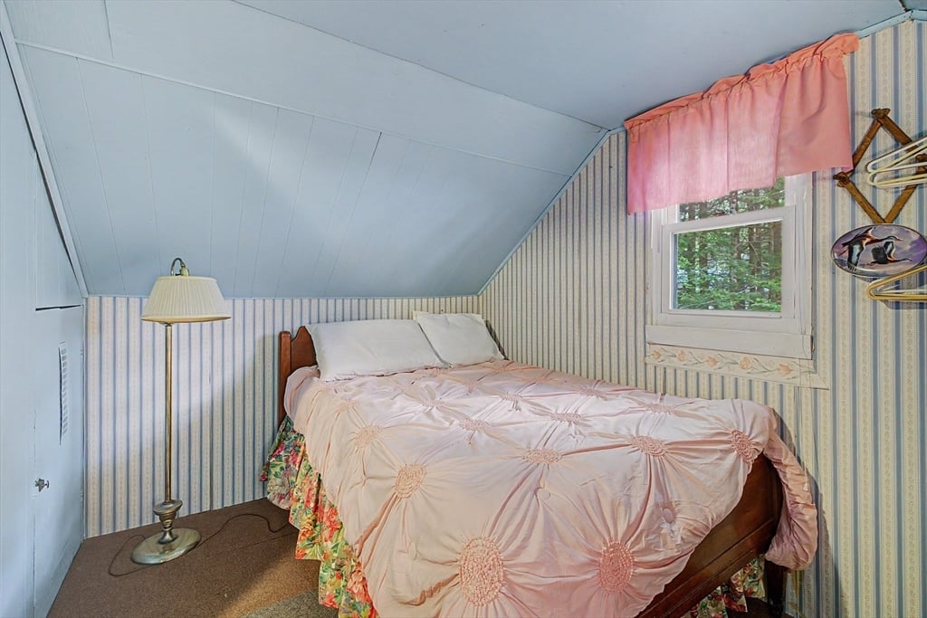 54 Bray Rd Photo 33