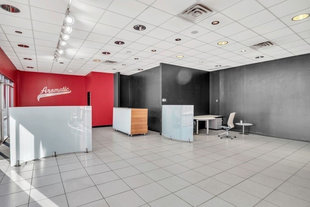 253 Greenfield Rd Photo 9