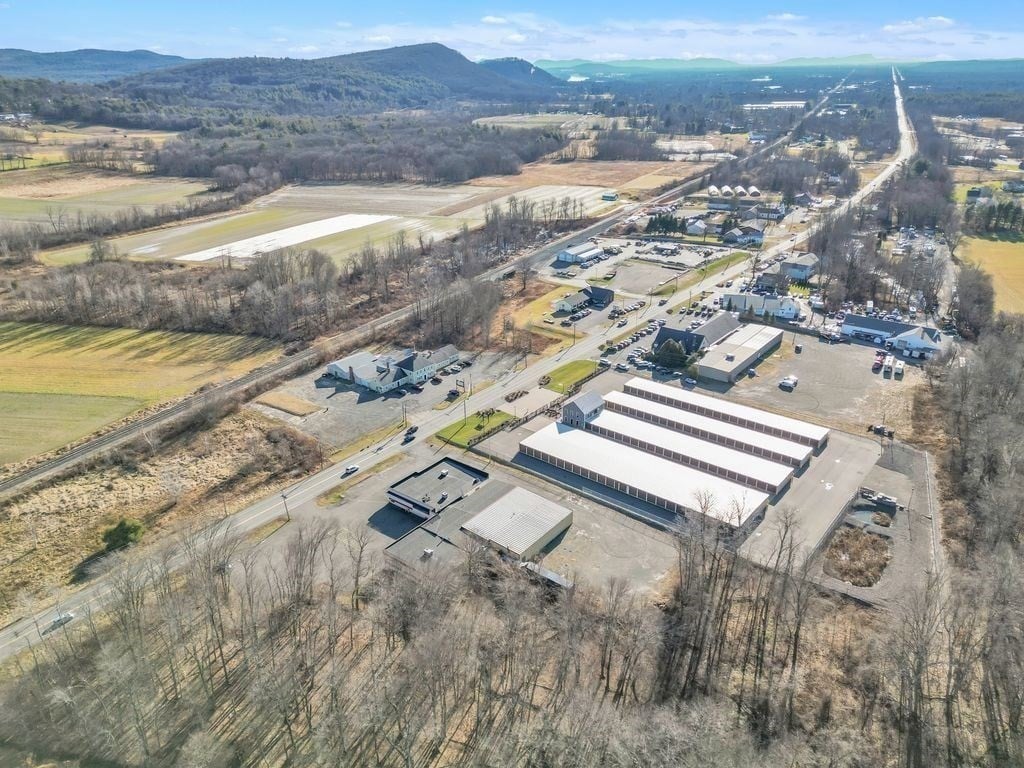 253 Greenfield Rd Photo 42