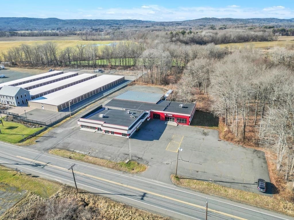 253 Greenfield Rd Photo 35