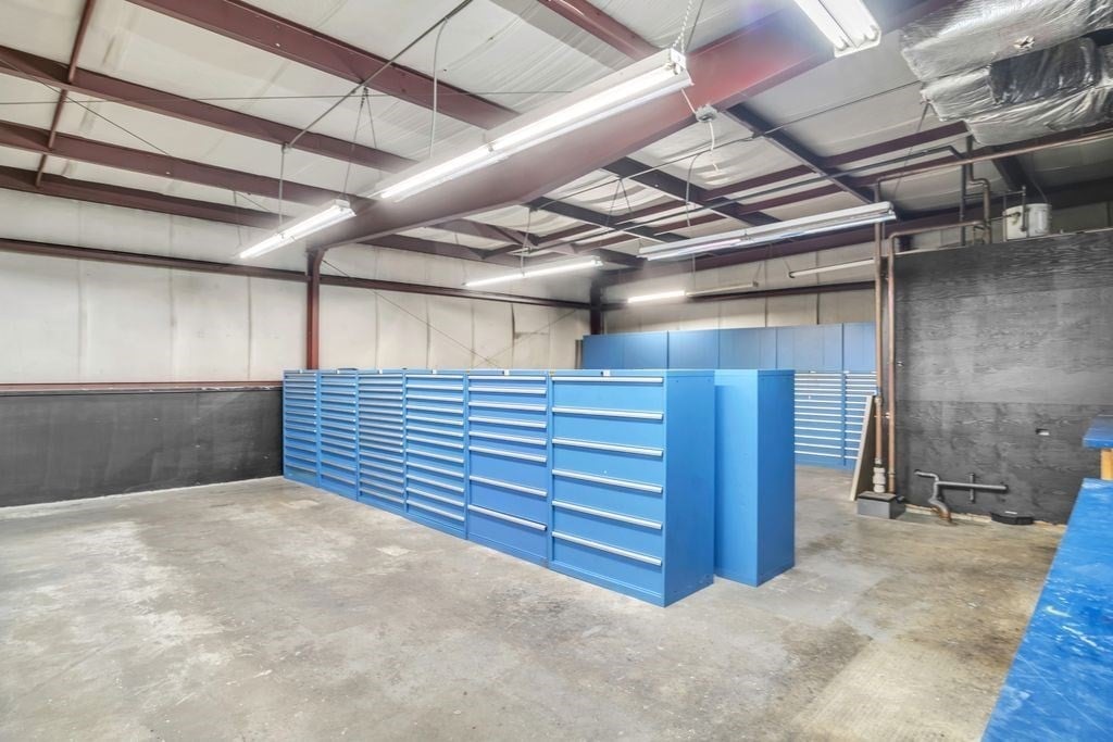 253 Greenfield Rd Photo 25