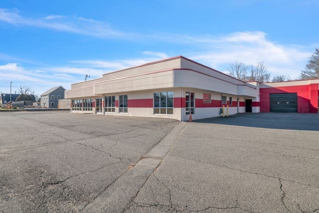 253 Greenfield Rd Photo 32