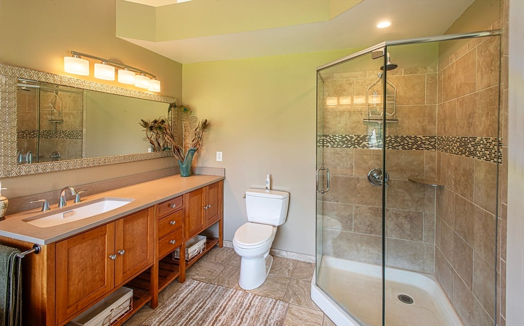 136 Main Street Photo 22