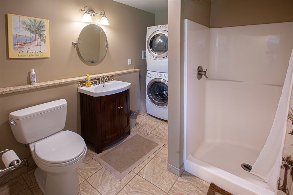 136 Main Street Photo 25