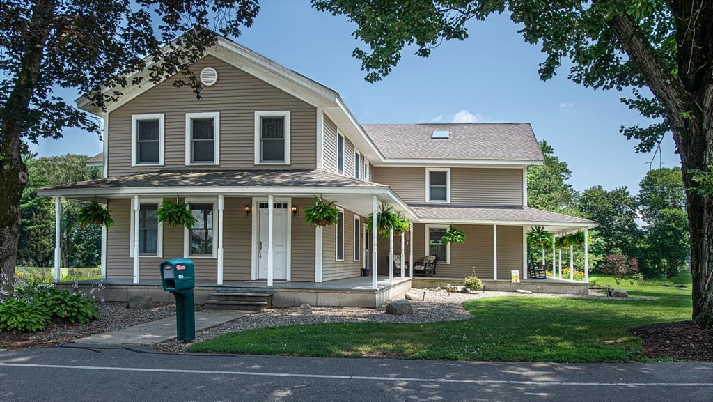 136 Main Street Photo 1