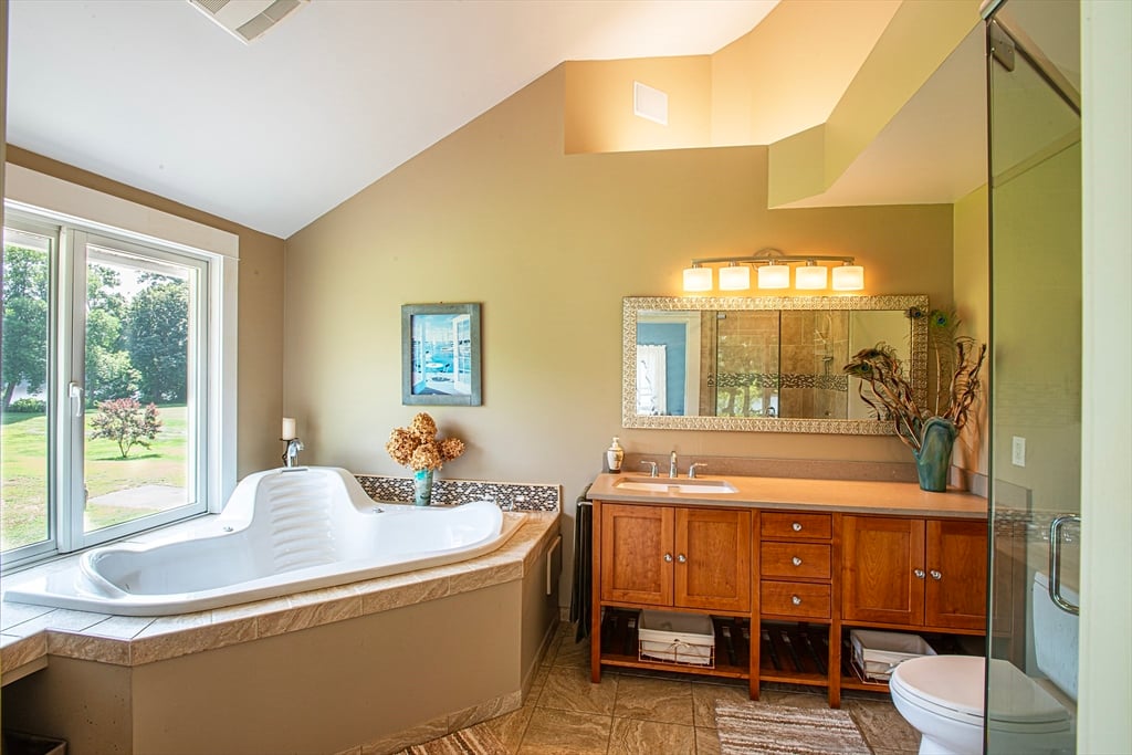 136 Main Street Photo 21