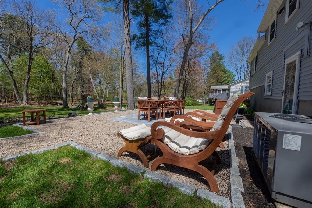 1071 Washington Photo 9