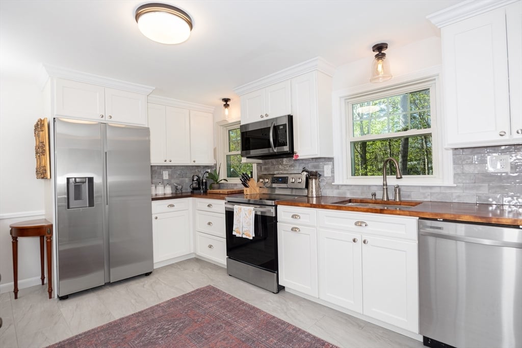 1071 Washington Photo 17