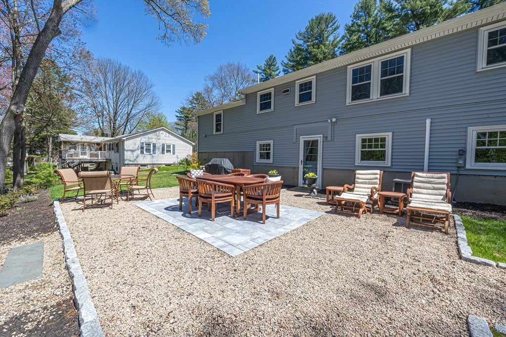 1071 Washington Photo 11