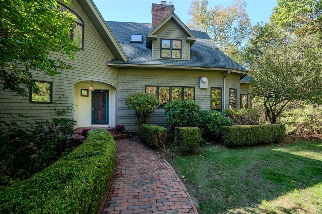 71 Mathews Rd Photo 3