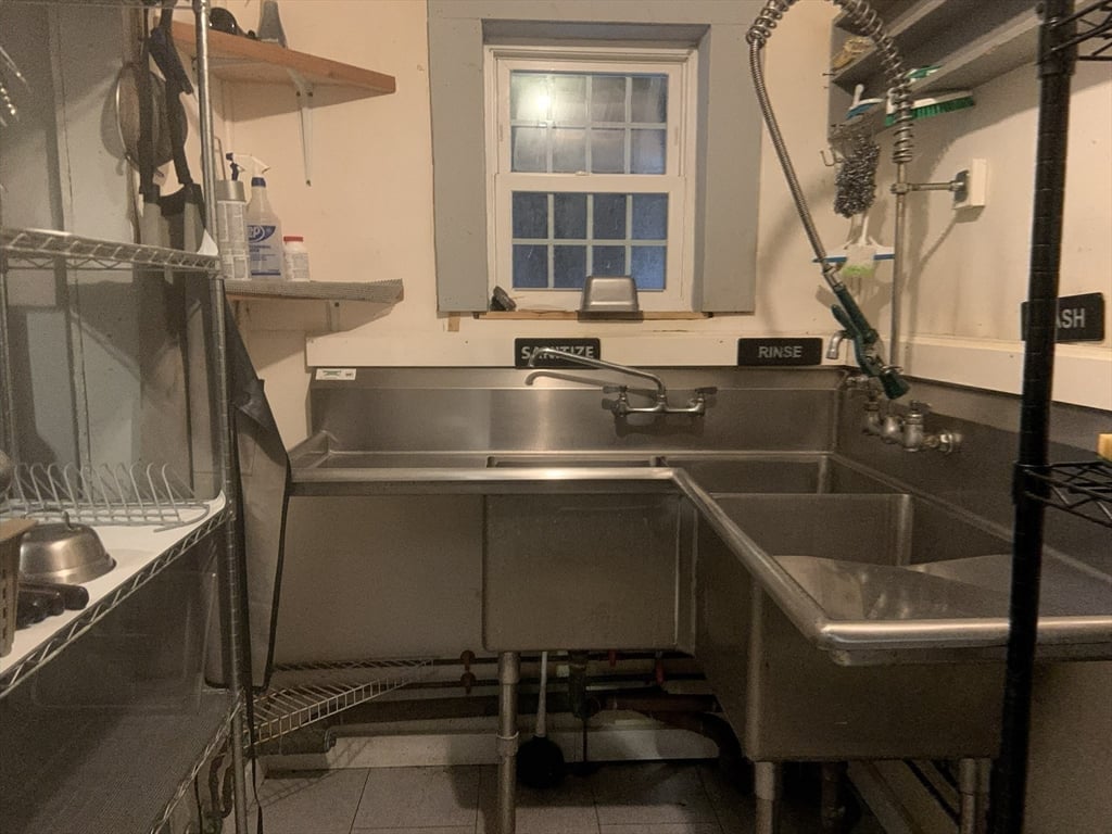 3235 Main Street Photo 28