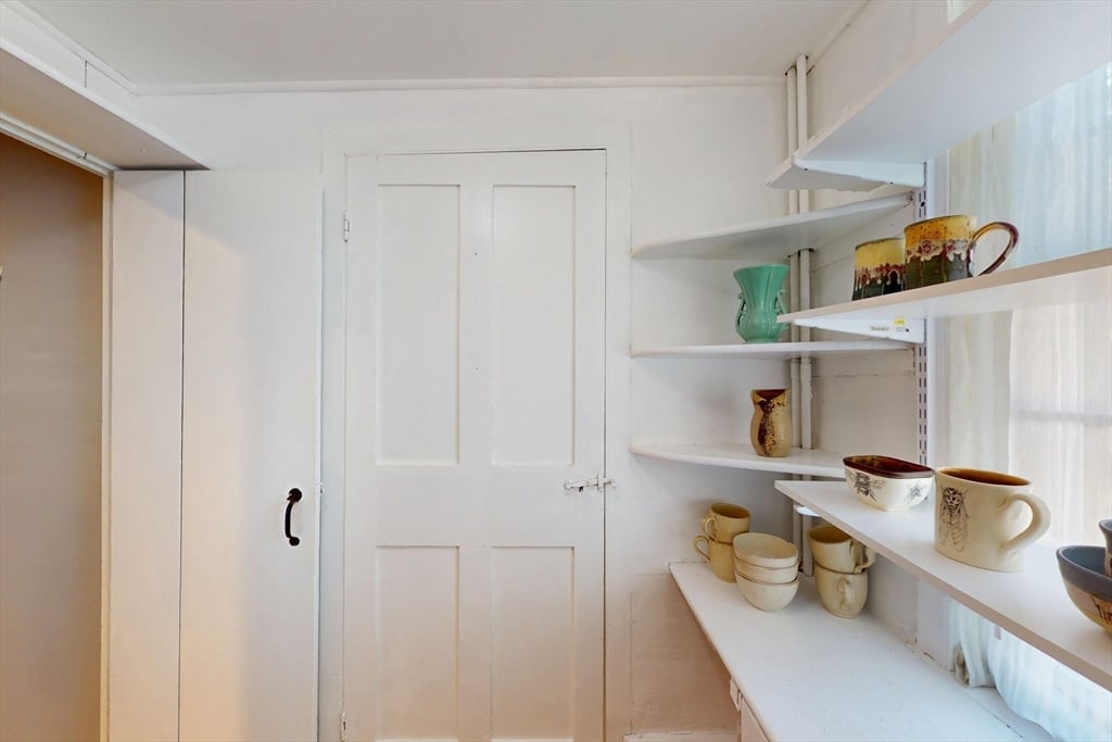 181 Main Street Photo 13