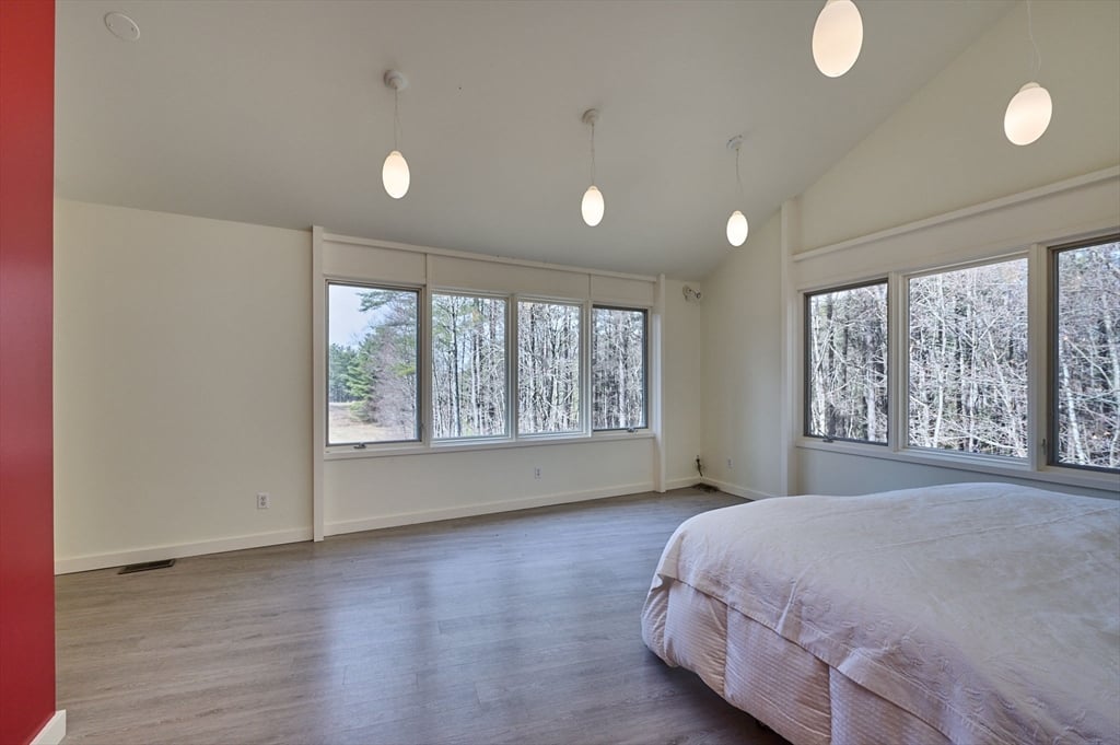 27 January Hills Rd Photo 15