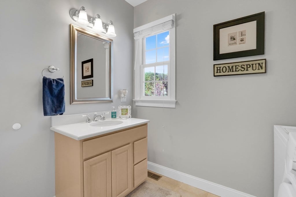45 Pomeroy Meadow Rd Photo 15